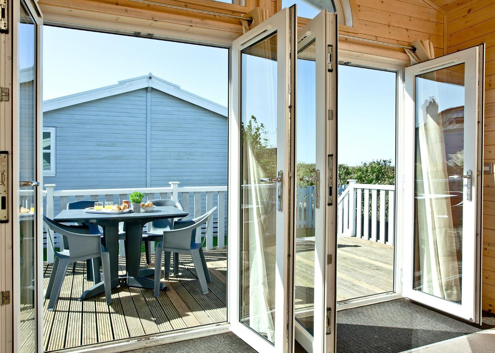 The Towans Hotel Saint Merryn Exterior photo